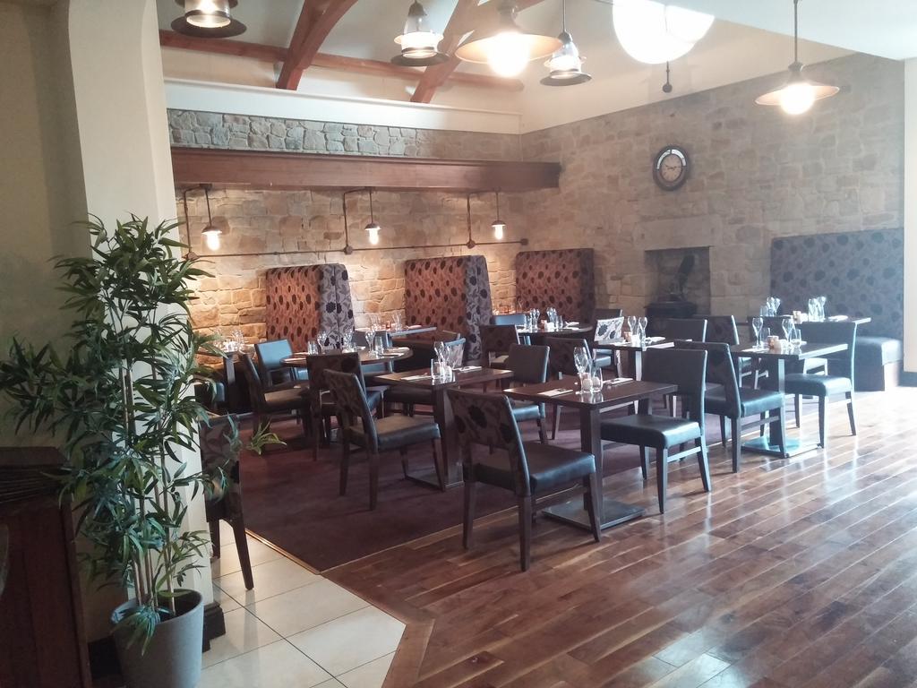 Meath Arms Country Inn Огрим Екстер'єр фото