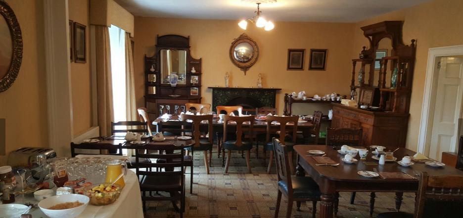 Meath Arms Country Inn Огрим Екстер'єр фото